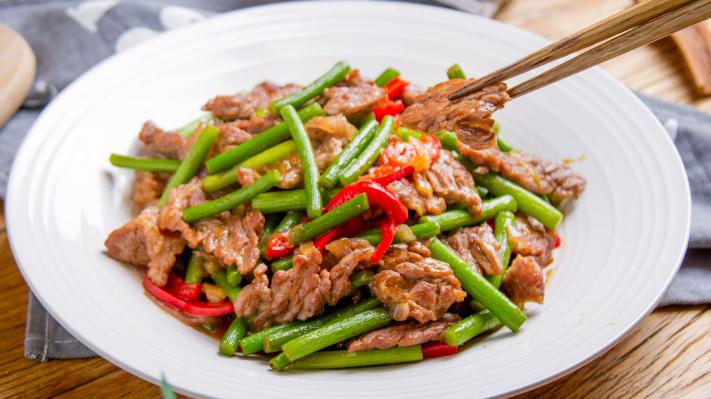 青椒|春天，记得多吃这“天然杀菌菜”，鲜嫩正当时，抓紧机会别错过了