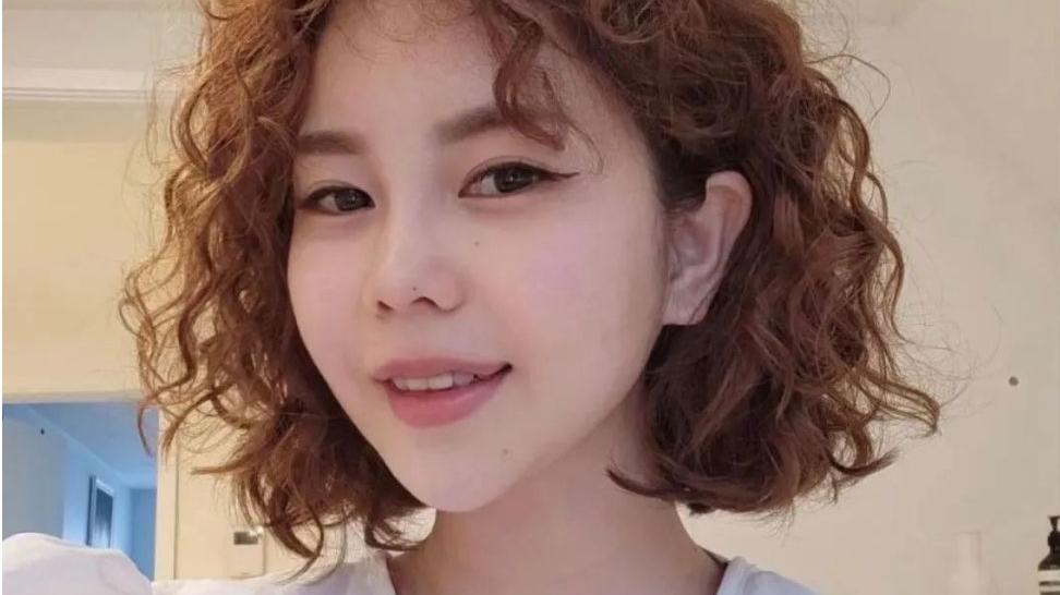 短发 夏天拒绝留长发，15款最火短发送给大家，不论直卷都很美