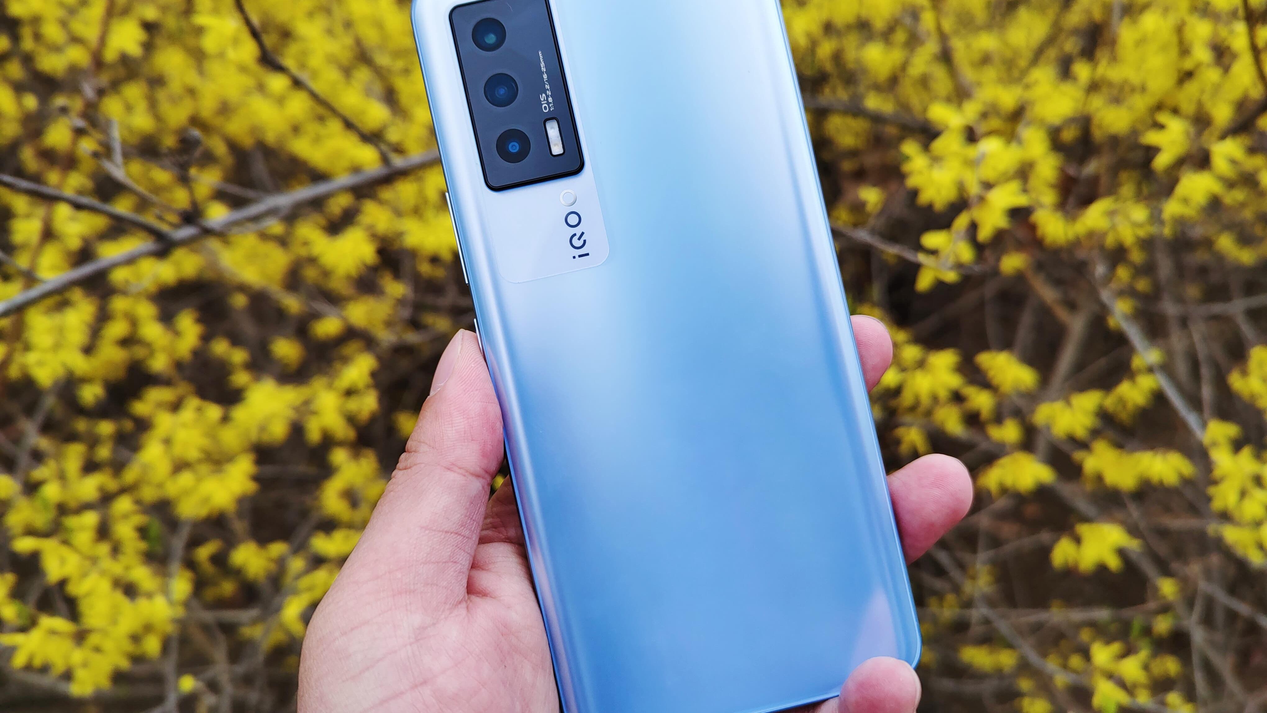 高通骁龙|五一最值得入手的3款骁龙870手机，性能稳定，主要价格是真便宜