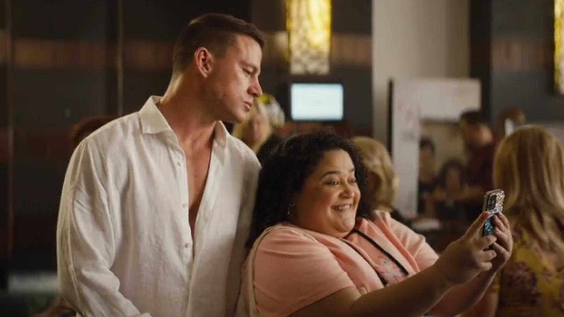 瞬息全宇宙|烂番茄新鲜度98%，杨紫琼新片北美上映，首周末3天票房破50.9万