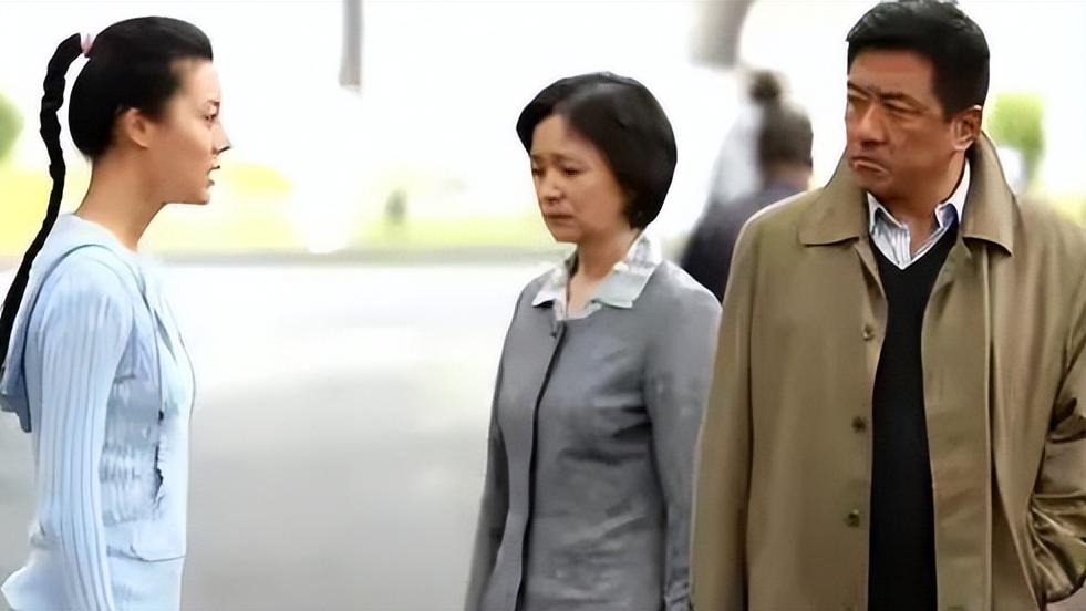 丁勇岱|64岁丁勇岱：被金星称赞的男人，57岁大器晚成，一生只爱赵雪华