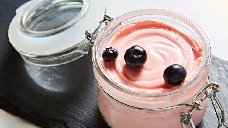 切口|每天一杯酸奶能抗癌？研究发现：喝酸奶患癌风险下降19%，真的吗