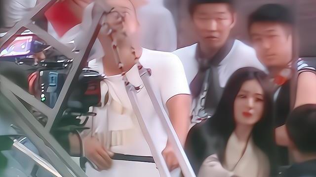 赵丽颖|《与凤行》赵丽颖长发及腰，充满巫女气息！“红缨银枪”意外出镜