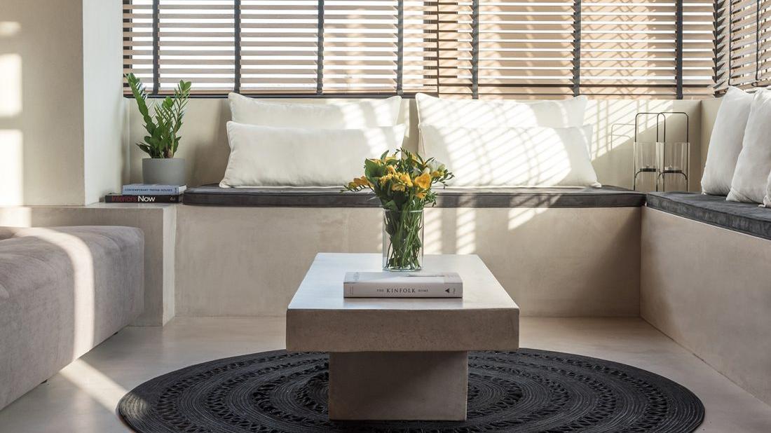 家具统统都不买，直接用水泥浇筑，这是我见过的最炫酷工业风家.