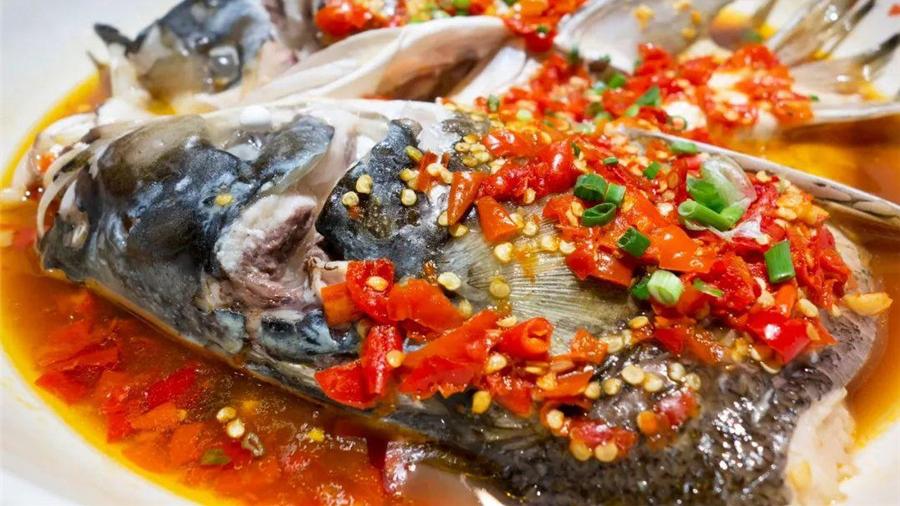 剁椒鱼头|美味的剁椒鱼头，喜欢吃辣的你，不要错过