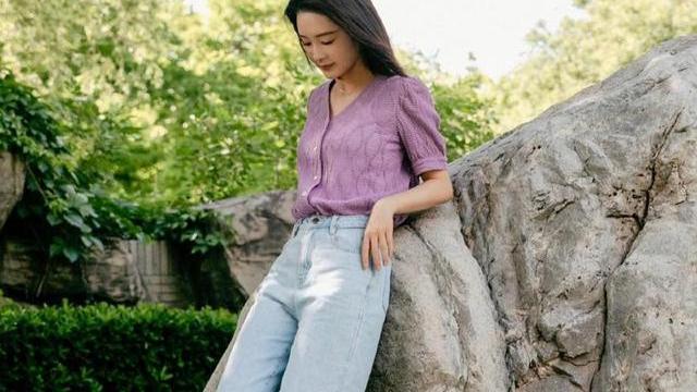 穿衣搭配|2022年初夏清纯穿搭，一定要学会李沁的穿衣，甜美又气质