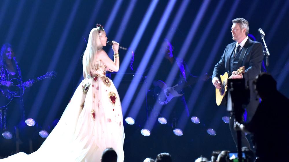 史蒂芬妮|格温·史蒂芬妮谈自己与布莱克·谢尔顿结婚的第一年，甜蜜而又幸福