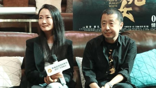 |她为了不变老，坚持20年不吃晚饭不生娃，今42岁老的像62岁