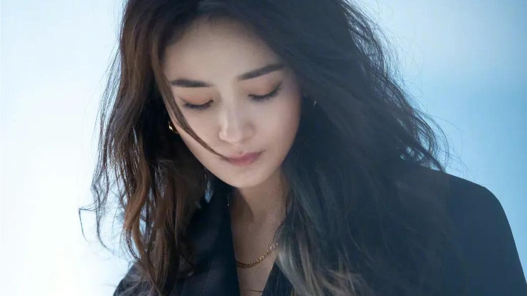 杨幂|不定期美照分享，杨幂的美没得说，看看又何妨？