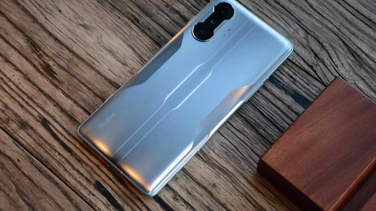 锐龙|1999元！OPPO千元新机发布：12GB+256GB超大内存，但不推荐