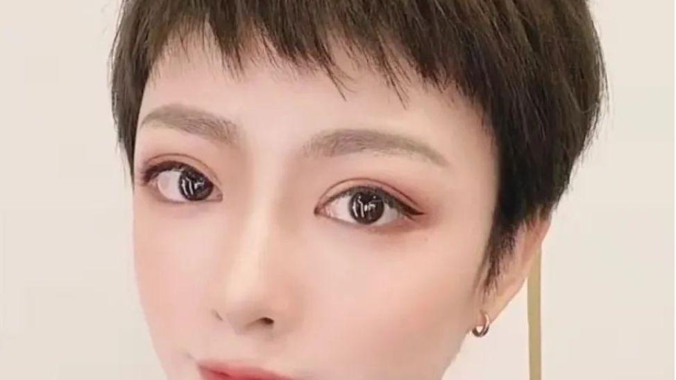 发型 为什么你的发型不够美，试试这3种，效果真不赖