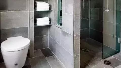 头一次见卫生间这样做“干湿分离”，回家我想砸了重装，真是聪明