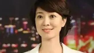 张艺谋|辽宁主持人朱霞被撤职，社交平台拥有183万粉丝，她都说了什么？