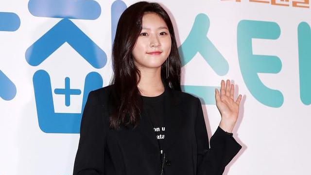 金赛纶|金赛纶酒驾“副驾被爆坐著姜丹尼尔”，公司怒：他在准备专辑！