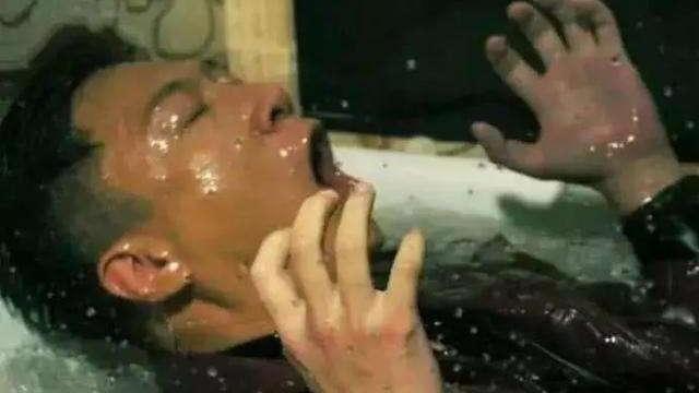 电影|电影吸毒镜头中，演员吸的到底是啥？不是奶粉面粉，而是这个！