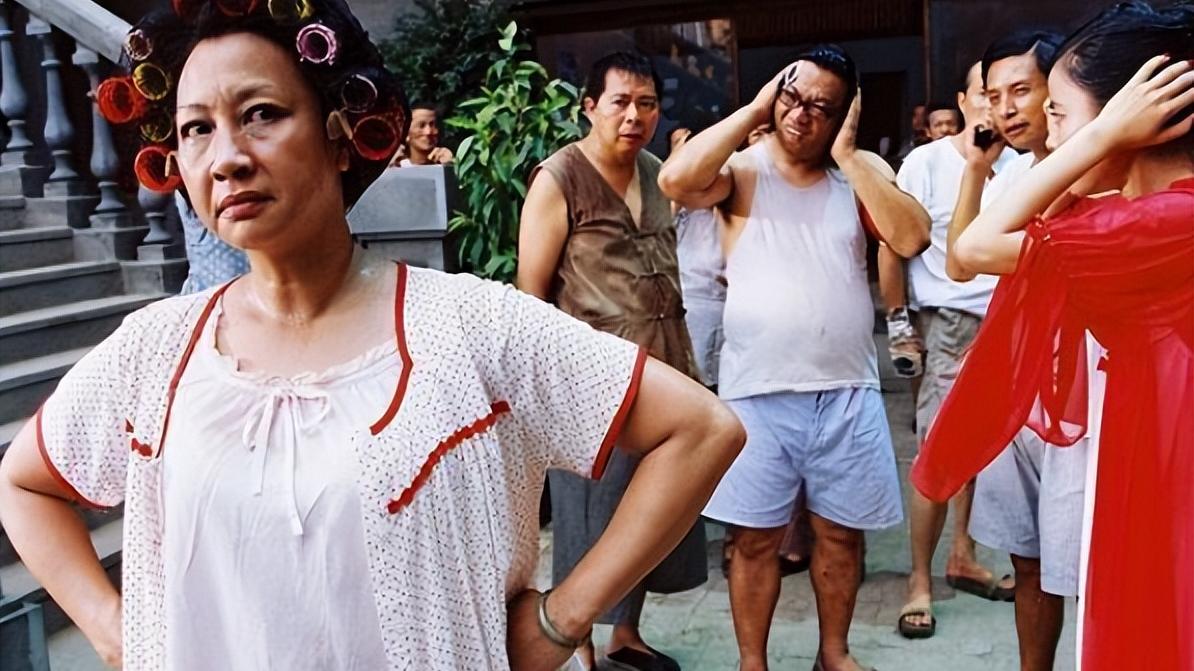 士兵突击|她是周星驰三顾茅庐请出来的人，在她眼中演戏，还不如自己的麻将重要！