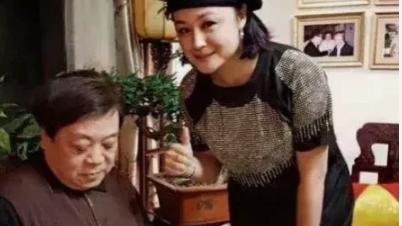 赵忠祥|网友：看赵忠祥和于月仙的这幅照片，恍如隔世！