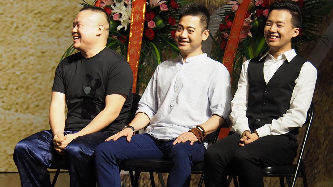 刘雯|德云社的节目单显示又有演员拆对，孔云龙换了新搭档，改变演出风格