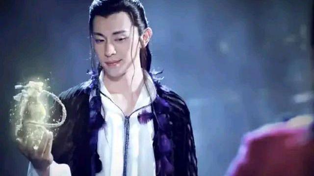 邓伦|被罚前追缴四千万剩下三百多万没补，看似精明的邓伦真的愚蠢至极