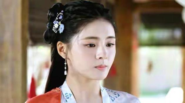 90后|90后都开始演妈了，跟剧中18岁儿子一同框，画面就尴尬了