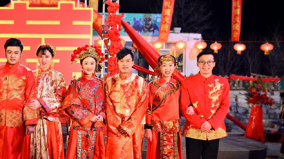 乡村爱情|《乡村爱情》5个角色彻底沦成工具人，丁宁陪跑，小蒙娘憋屈，谢兰2次被下线