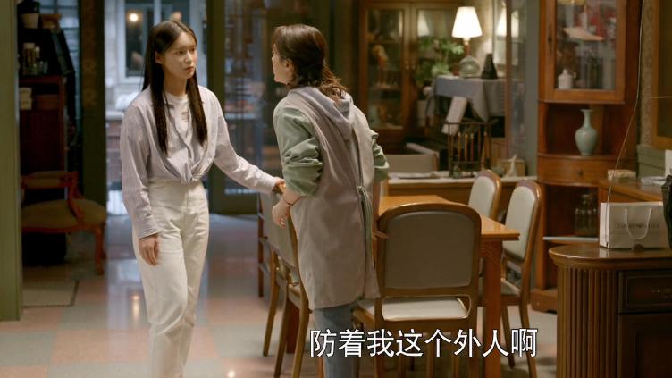 心居|《心居》：顾家从上到下都是白眼狼，冯晓琴太委屈