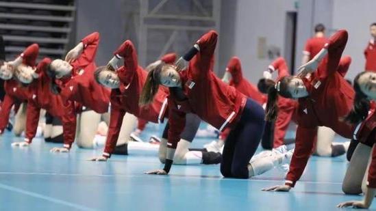 女排|中国女排选材标准遭质疑，体能指标权重过高存舍本逐末之嫌