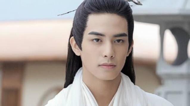 宋威龙|于正被自己亲手捧红的宋威龙告了，网友：原来颜值是他最大的底气