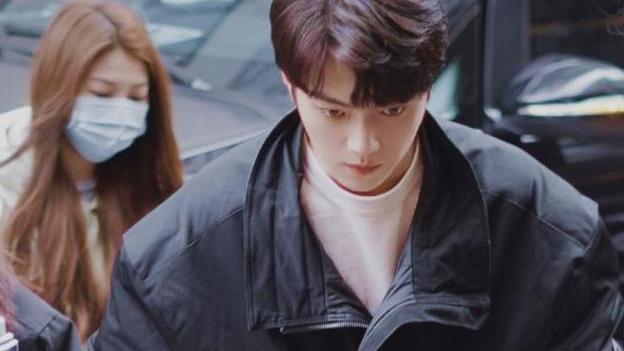 许凯|许凯带来一部情感大剧，搭档高颜值花旦，看到女主：果断入坑