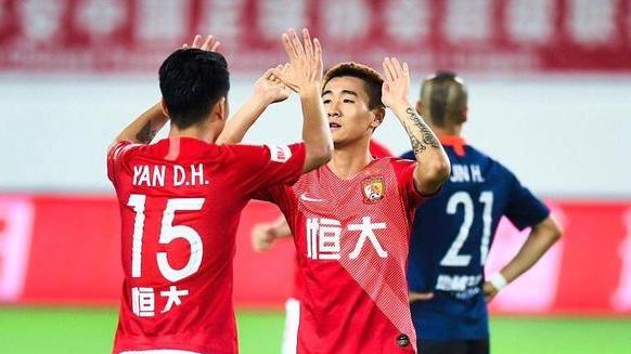广州队|广州恒大官网又更新，郑智确定无缘，张琳芃号码被占用！