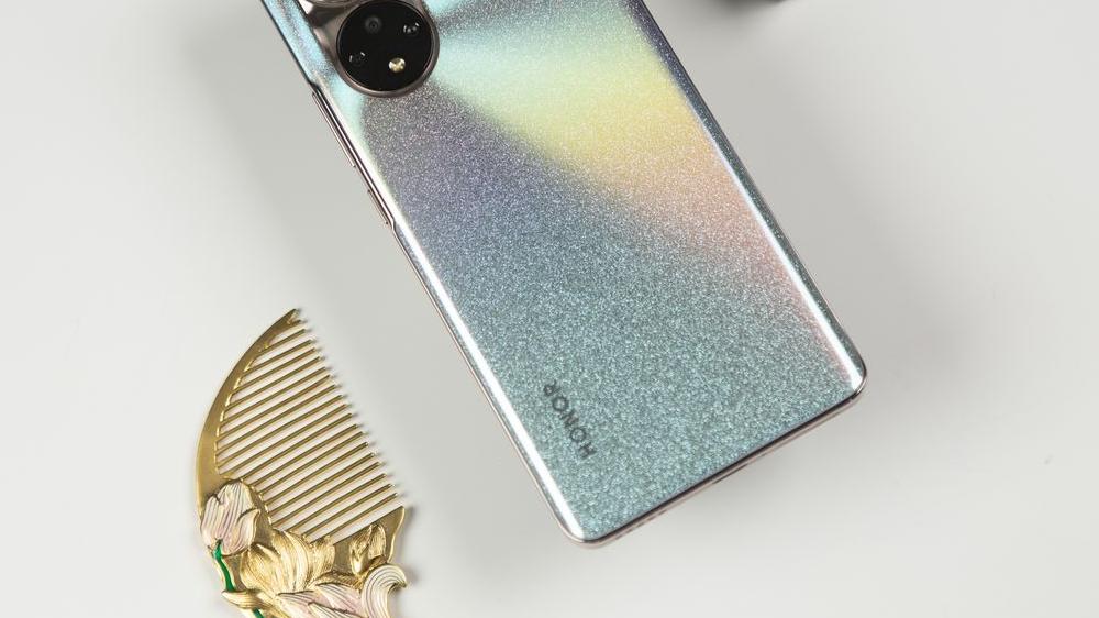 小米科技|荣耀手机顶配版本降价，一亿像素+12G+256G，价格合适确实香