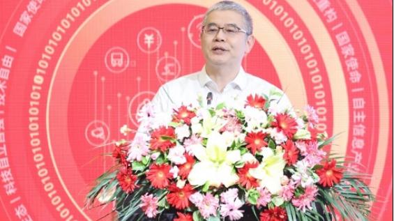 龙芯|龙芯：克服奴才心态 与x86/ARM并驾齐驱！