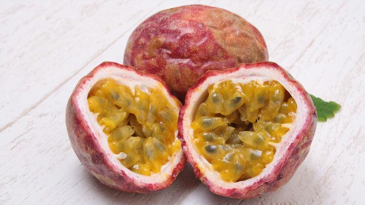 臀部|百香果营养价值高，但医生多次提醒：这2类人一口都别多碰