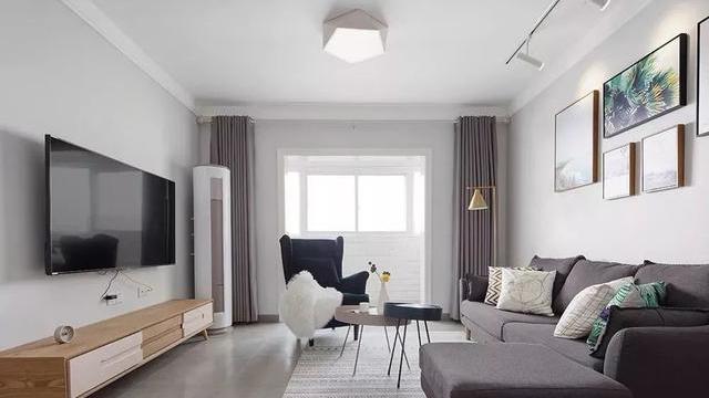 80㎡混搭风格装修，卡座、吧台还有书房兼具衣帽间的设计，赞！