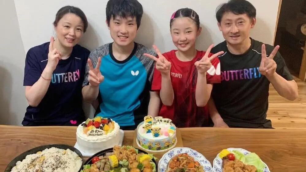 伊藤美诚|国乒大敌！日乒13岁华裔天才少女击败世界冠军，比伊藤美诚更凶猛