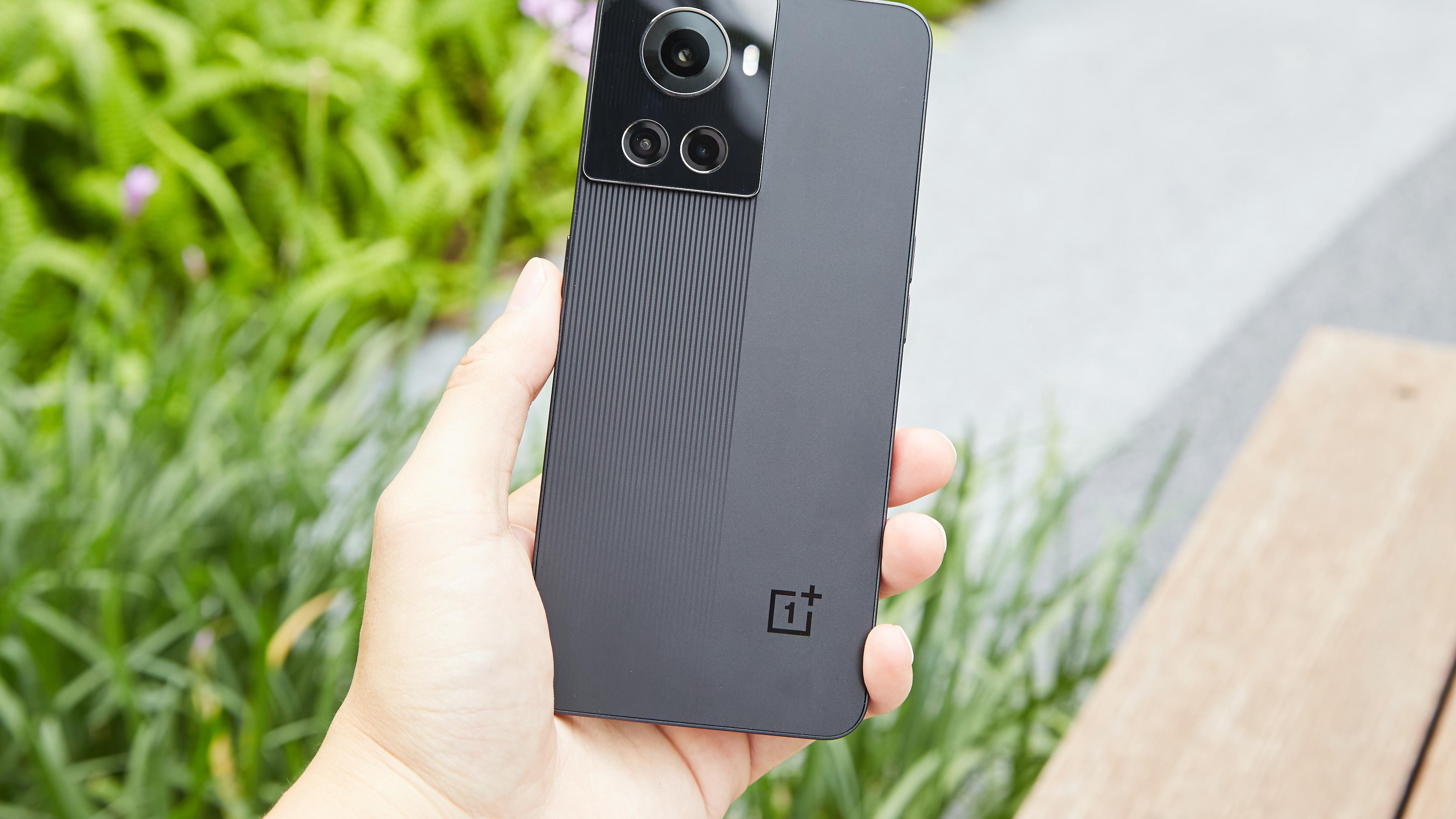 一加科技|手游体验的全新衡量指标：掉帧次数！一加Ace实测甩开骁龙8旗舰