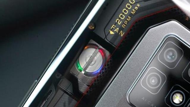 高通骁龙|红魔7 Pro氘锋透明版，深度体验三天后，不吹不黑地说说优缺点