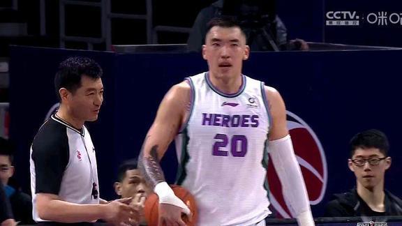 山东男篮|开局挖大坑！山东22-0被打懵吉伦沃特无力救主陈培东乌龙闹笑话