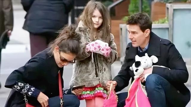 双人成行|“好莱坞公主”苏瑞：婴儿时登上时代周刊，排泄物雕塑竟卖3万美元