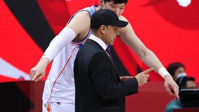 新疆男篮|基本确定！曝新疆男篮交易周琦签约权，阿的江渴望率队重返季后赛