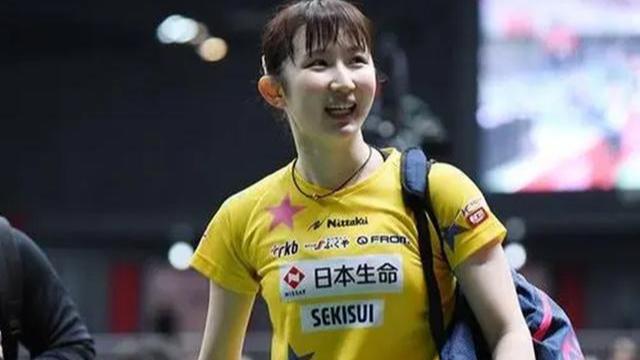 早田希娜|国乒“大头”又被盯上了！早田希娜拒绝张本拥抱，却暗恋上王楚钦