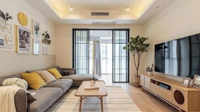 晒晒我家清爽柔和的新房，进门就被玄关和阳台迷住，装修让人满意