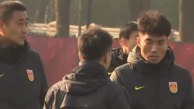 李霄鹏|记者：足协更支持扬科维奇，李霄鹏再干下去已经没啥意思！