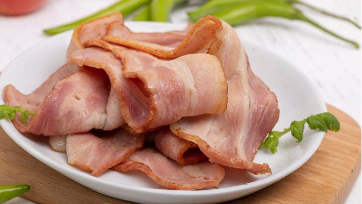 腊肉|培根，到底是用什么肉做的？得知实情后，手里的培根突然不香了