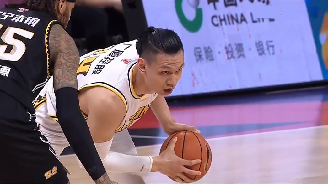 辽宁男篮|CBA冠军点！4大悍将创纪录，王博罕见怒斥新星，莫兰德接近FMVP！