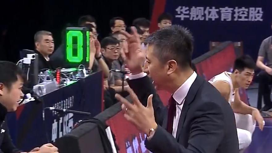山西男篮|连丢14球，6分钟21中1！山西广州刺刀见红就差打架，郭士强回家局大骂裁判