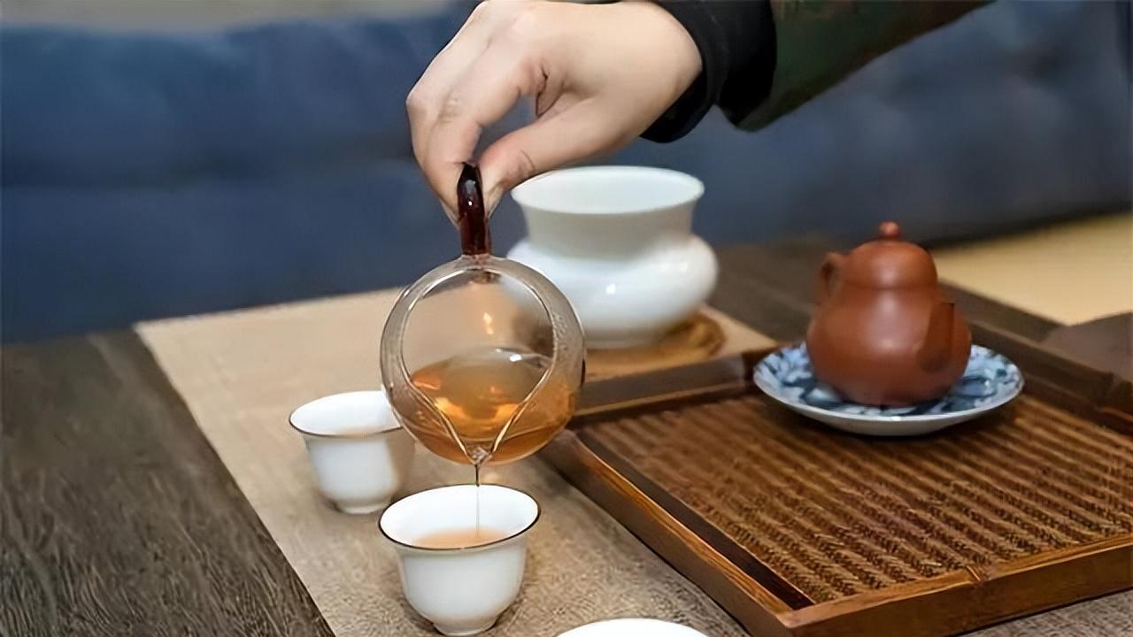 石榴|男人，保持住6个好习惯，年轻有力老得慢，能多占一个也好