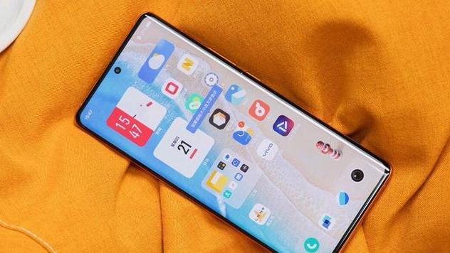 vivo|10块钱的优惠也是优惠，vivoX80系列释放福利，被指太抠门！