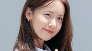 少女时代|少女时代8人合体上综艺，为8月回归预热，金泰妍的短发造型被夸赞