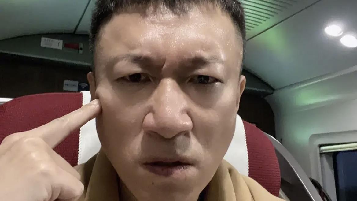 张庭|陶虹张庭一事备受关注，圈内无人发声，孙红雷“吃瓜”被抓现行